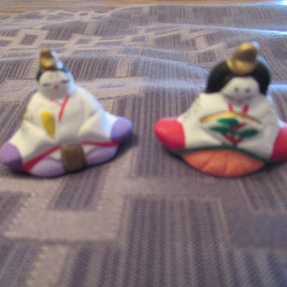 Vintage Japanese miniature ceramic Hina matsuri dolls - Picture 2 of 9